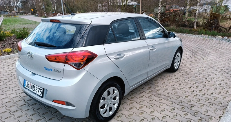 Hyundai i20 cena 37900 przebieg: 47000, rok produkcji 2017 z Dzierżoniów małe 379
